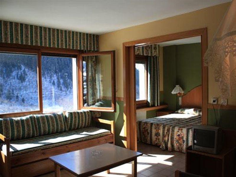 Apartamentos Solneu Baqueira Beret Kültér fotó