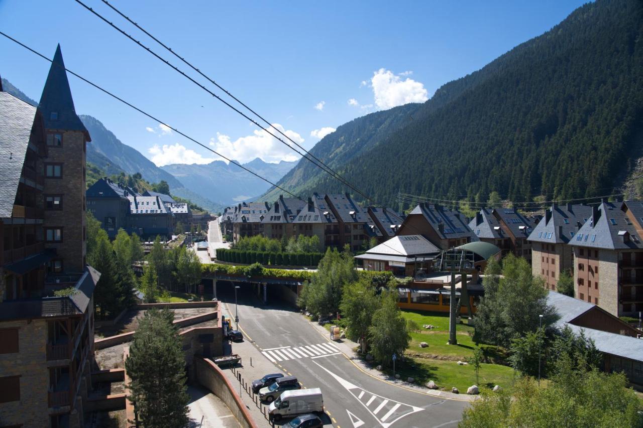 Apartamentos Solneu Baqueira Beret Kültér fotó