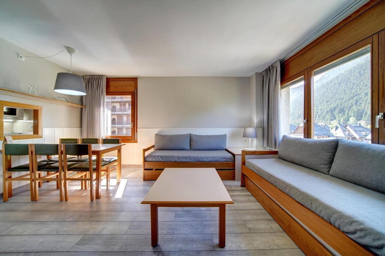 Apartamentos Solneu Baqueira Beret Kültér fotó