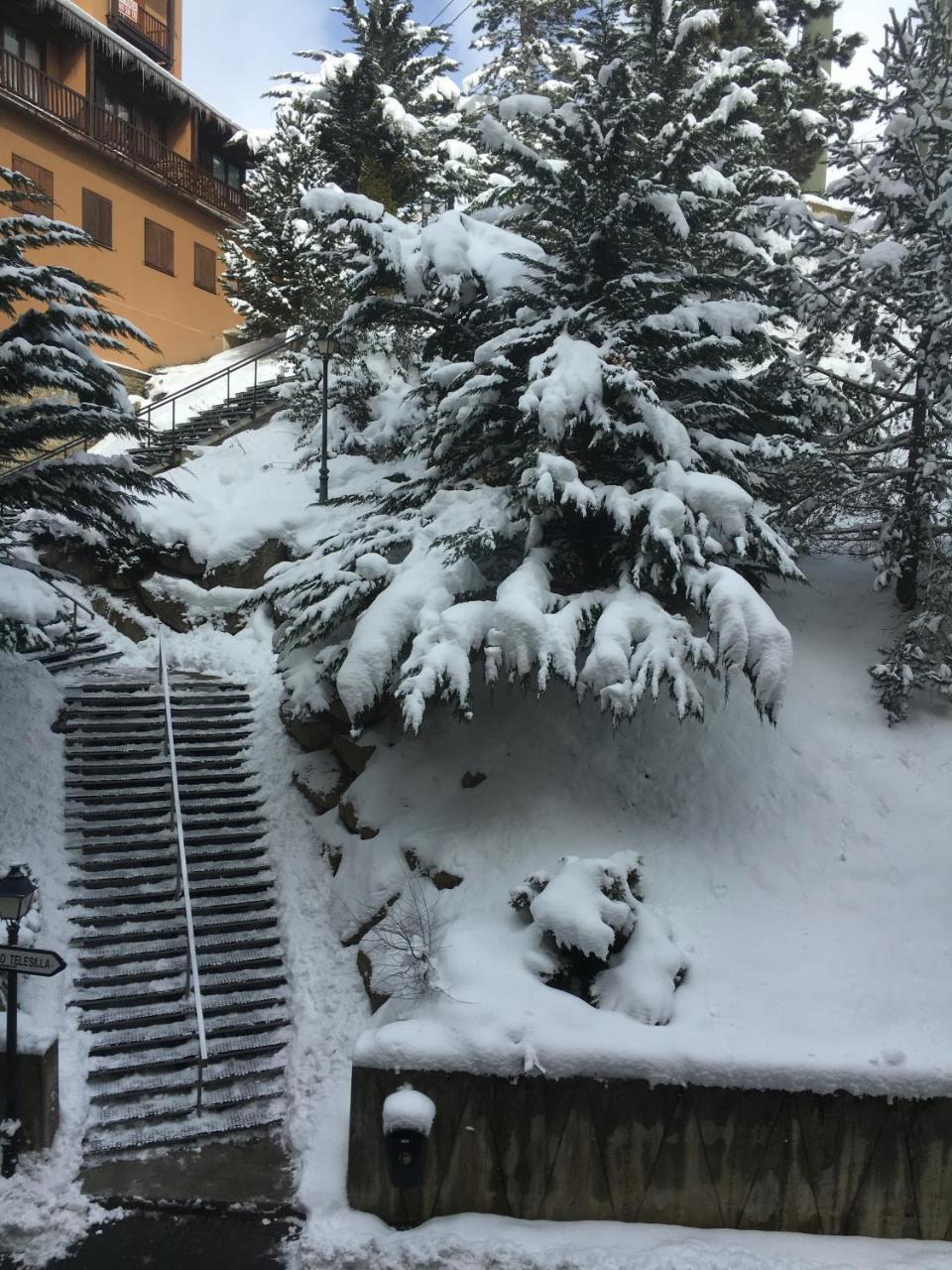 Apartamentos Solneu Baqueira Beret Kültér fotó
